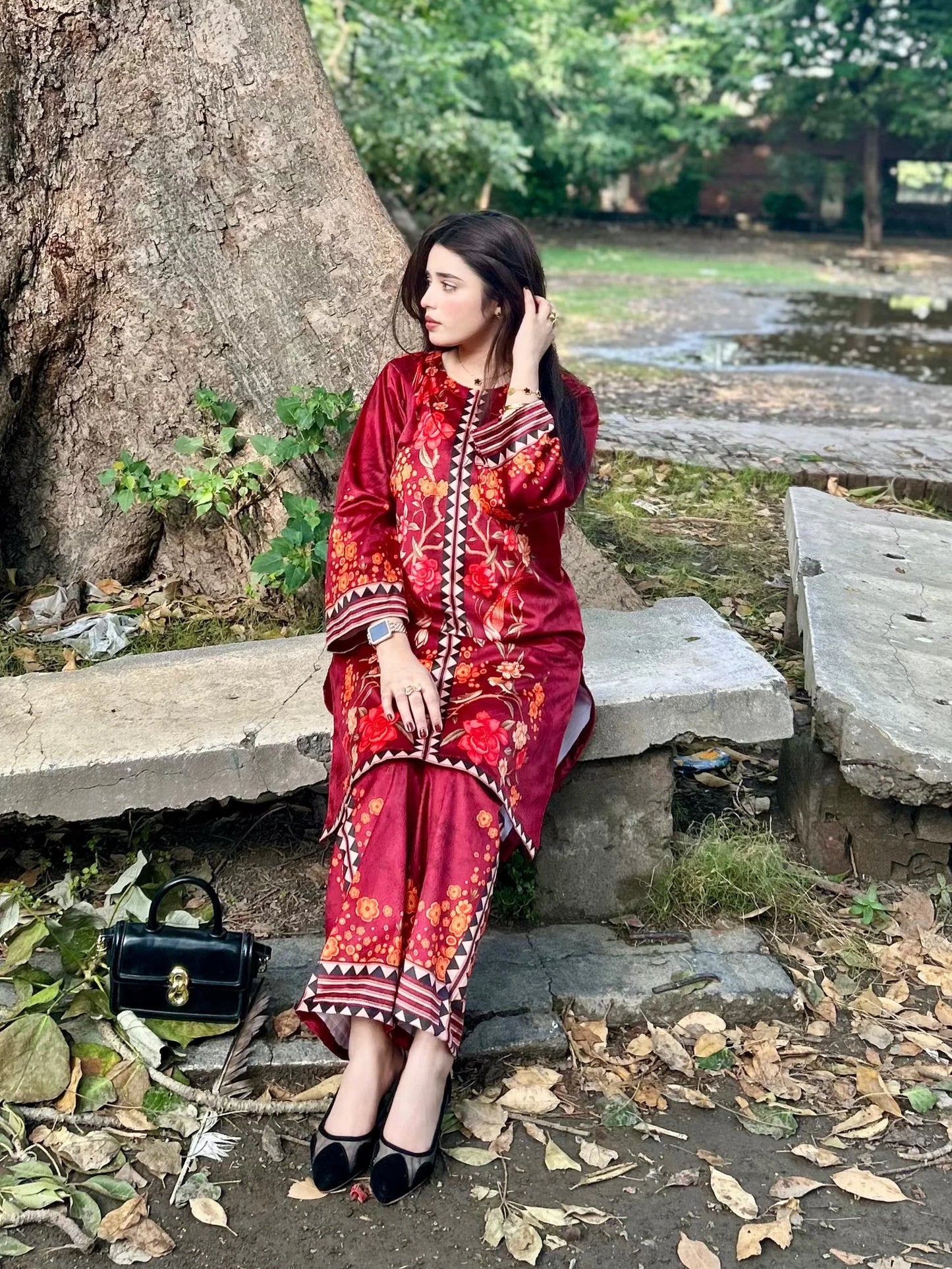 1 sold in last 12 hours